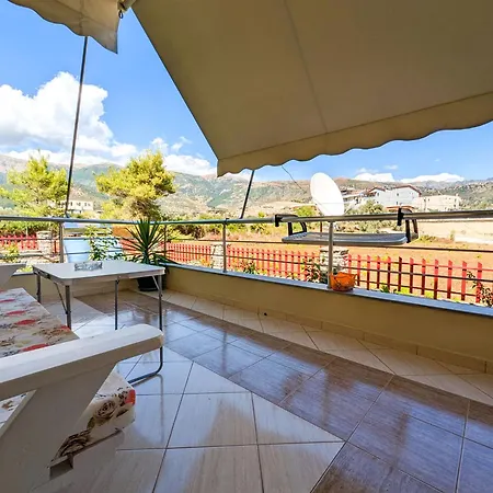 Apartamento Vasil Mertiri Himarë
