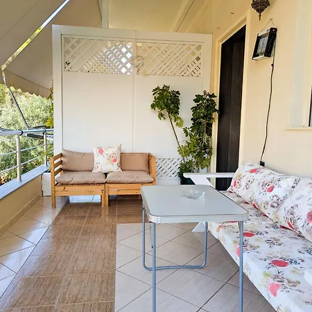 Vasil Mertiri * Himarë