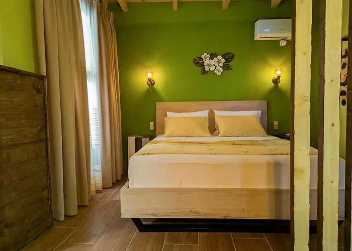 Vasil Mertiri Himarë