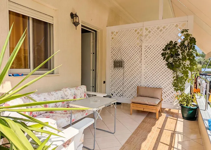 Daire Vasil Mertiri Himarë