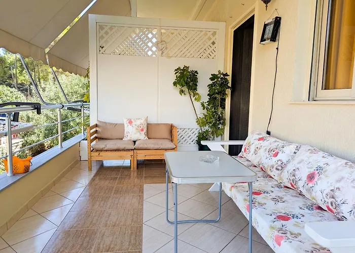 Vasil Mertiri * Himarë